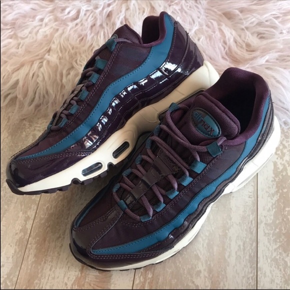 NWT Nike Air Max 95 Premium - Picture 8 of 9